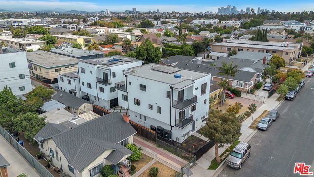 4703 Saturn Street, Los Angeles, CA 90019