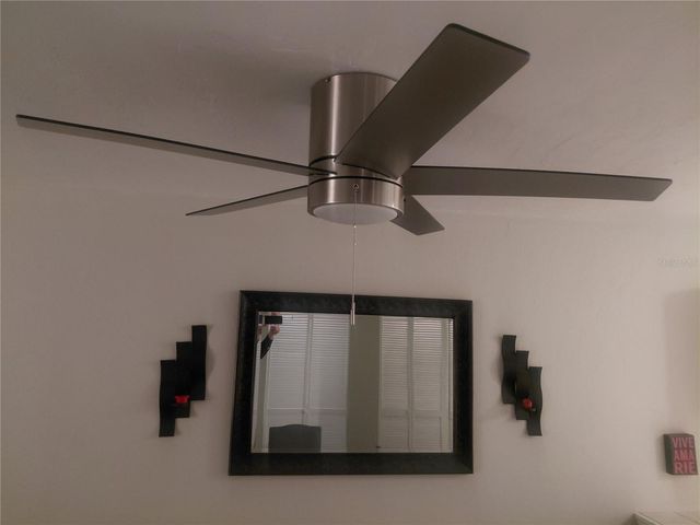 85 SE 16TH AVENUE F302, Gainesville, FL 32601