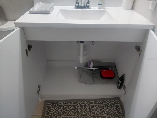 85 SE 16TH AVENUE F302, Gainesville, FL 32601