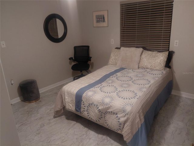 85 SE 16TH AVENUE F302, Gainesville, FL 32601