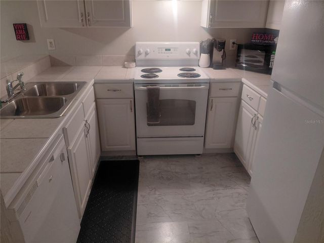 85 SE 16TH AVENUE F302, Gainesville, FL 32601