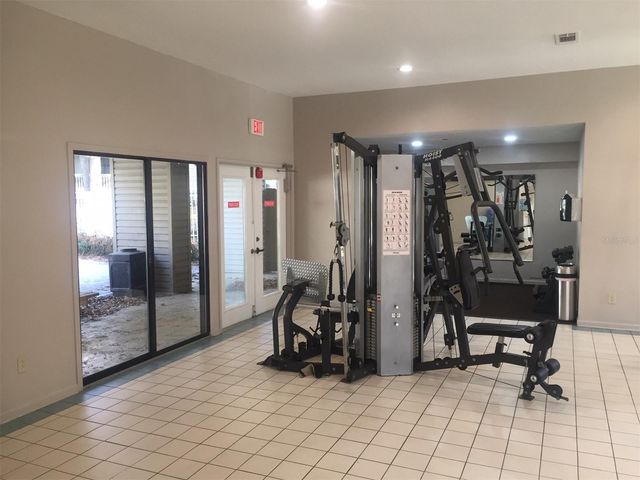 85 SE 16TH AVENUE F302, Gainesville, FL 32601