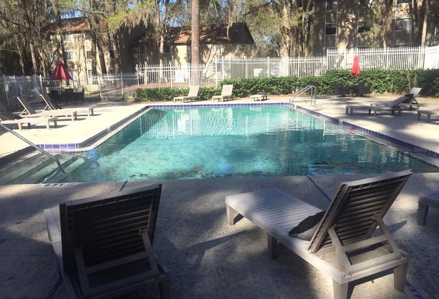 85 SE 16TH AVENUE F302, Gainesville, FL 32601