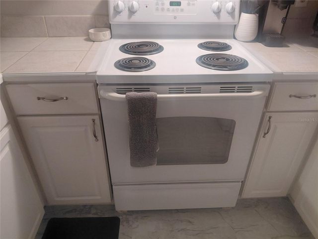 85 SE 16TH AVENUE F302, Gainesville, FL 32601