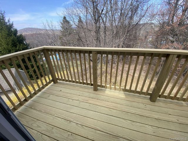 2 Lexington Hill 12, Harriman, NY 10926