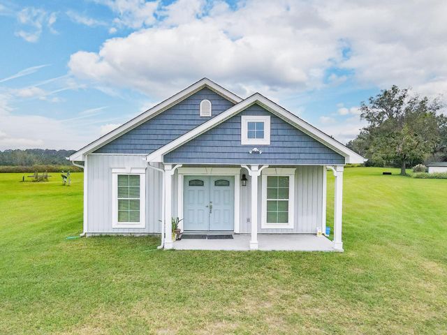 1048 NE Duval Pond Road, Madison, FL 32340