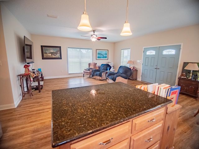 1048 NE Duval Pond Road, Madison, FL 32340
