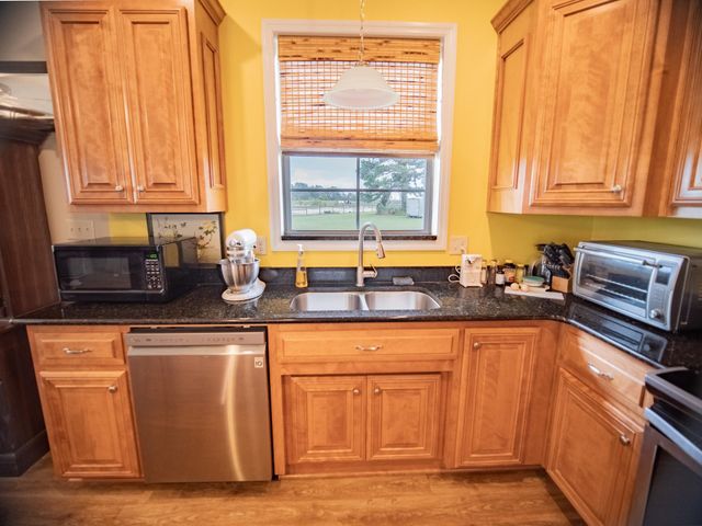 1048 NE Duval Pond Road, Madison, FL 32340