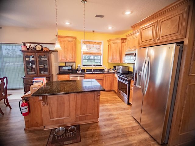 1048 NE Duval Pond Road, Madison, FL 32340