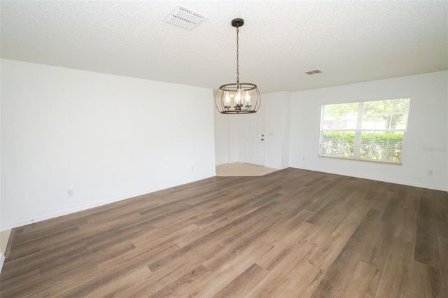 202 WALNUT CREST RUN, Sanford, FL 32771