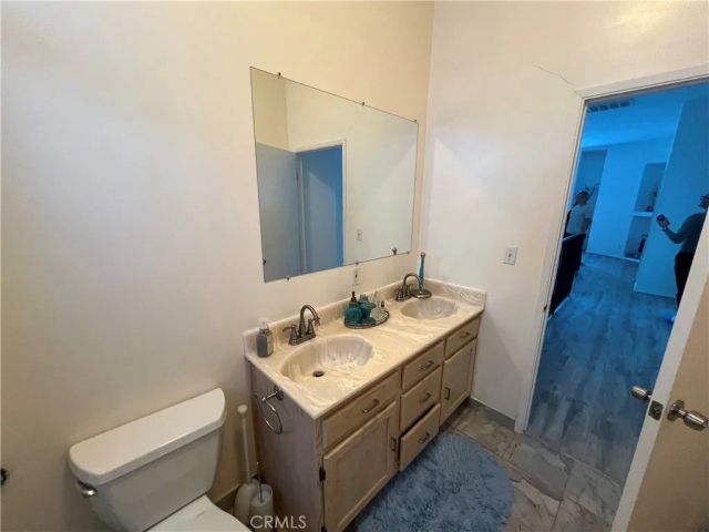 3943 Wade, Los Angeles, CA 90066