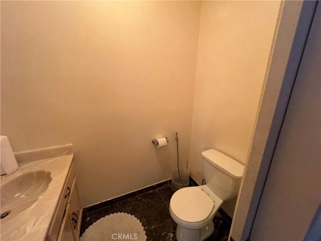 3943 Wade, Los Angeles, CA 90066