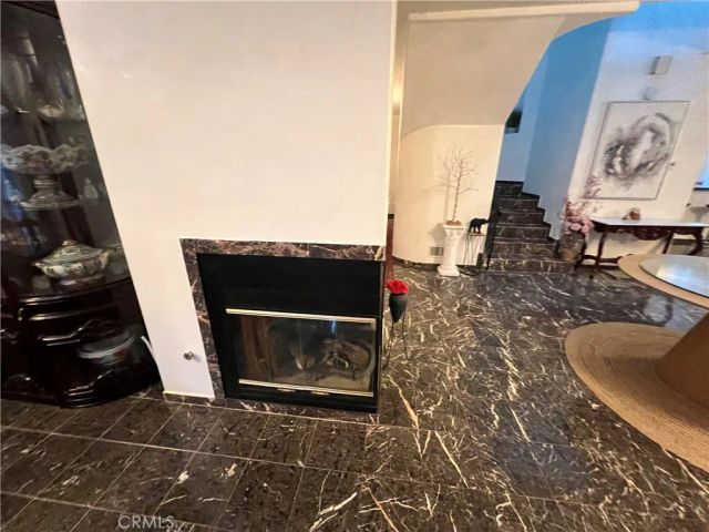 3943 Wade, Los Angeles, CA 90066