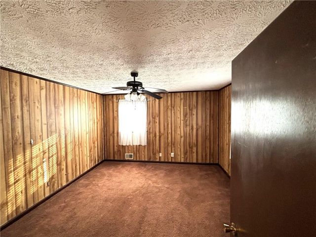 3 Shadow Lane, Cartersville, GA 30120