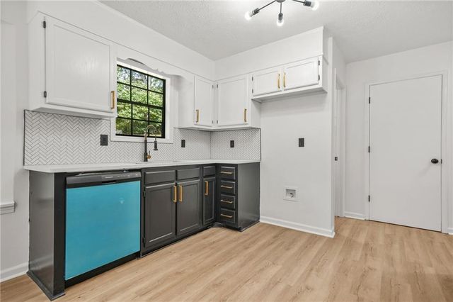 620 Blue Flag Lane, Fairburn, GA 30213