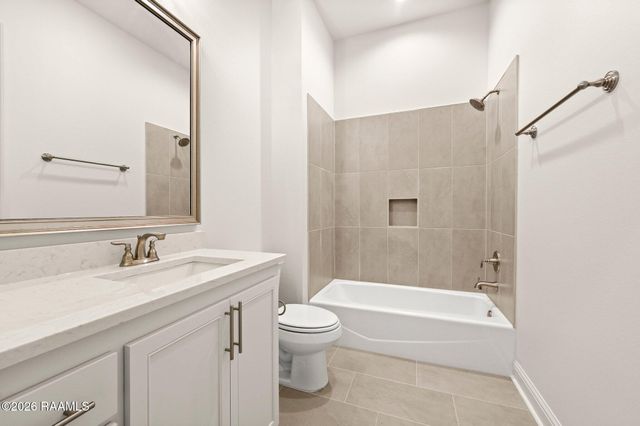 106 Breakers Way, Scott, LA 70583
