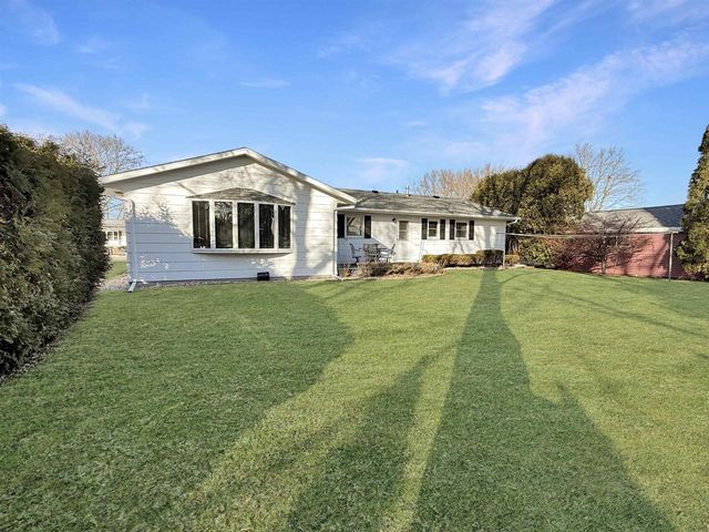 803 VIOLA AVENUE, Oshkosh, WI 54901