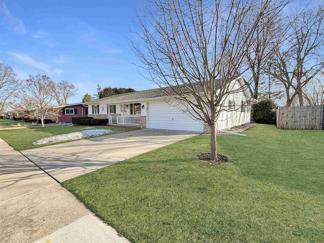 803 VIOLA AVENUE, Oshkosh, WI 54901