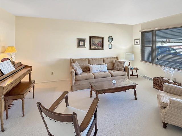 803 VIOLA AVENUE, Oshkosh, WI 54901