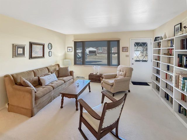 803 VIOLA AVENUE, Oshkosh, WI 54901