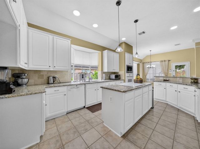 8403 Castle Pond Court, Houston, TX 77095