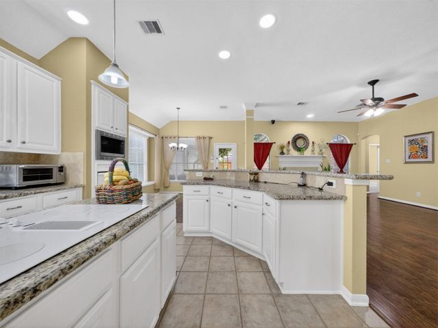 8403 Castle Pond Court, Houston, TX 77095