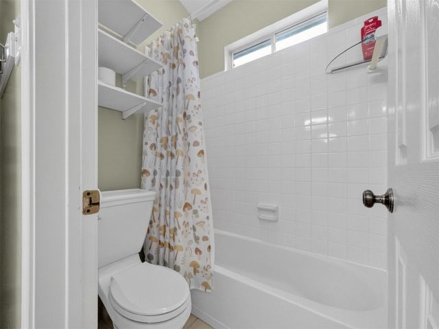 8403 Castle Pond Court, Houston, TX 77095