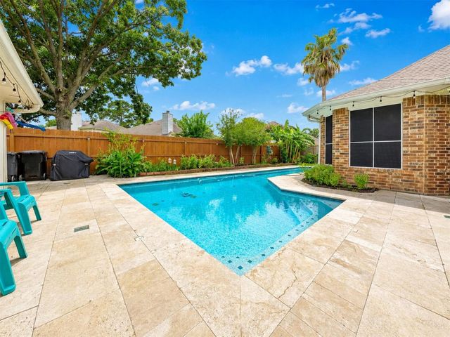 8403 Castle Pond Court, Houston, TX 77095
