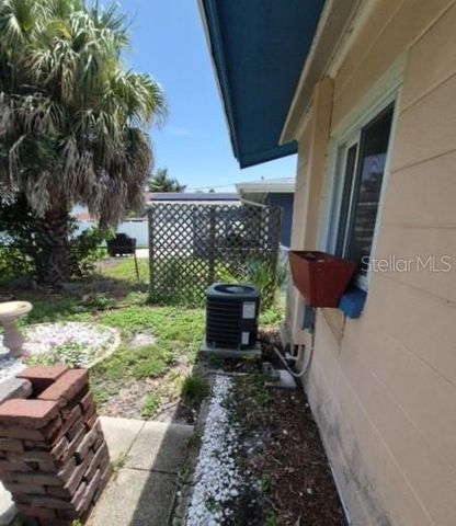 639 N 75TH AVENUE N, St Petersburg, FL 33702