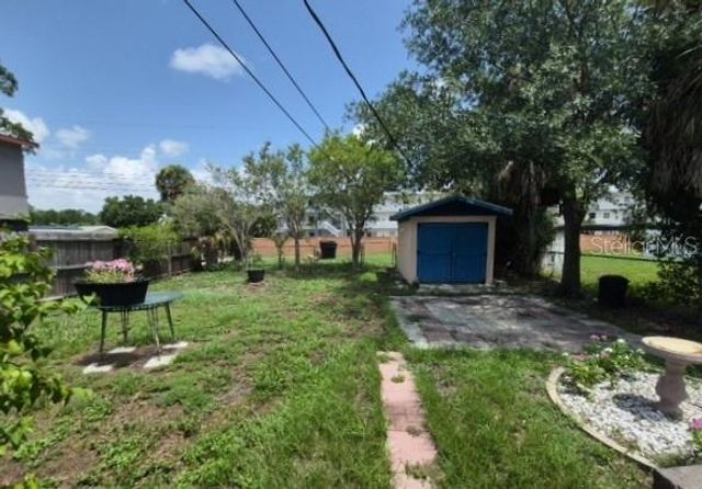 639 N 75TH AVENUE N, St Petersburg, FL 33702