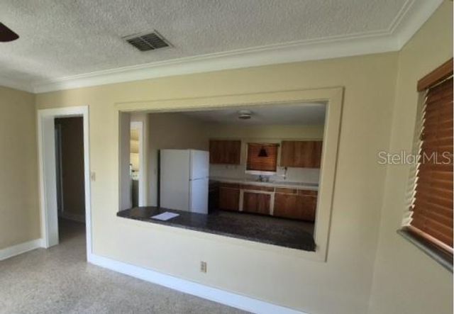 639 N 75TH AVENUE N, St Petersburg, FL 33702