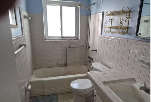 639 N 75TH AVENUE N, St Petersburg, FL 33702