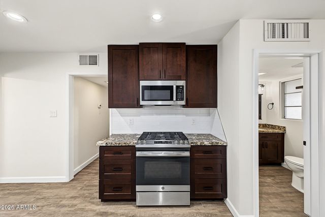 2320 W ANDERSON Avenue, Phoenix, AZ 85023