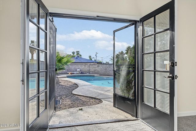 2320 W ANDERSON Avenue, Phoenix, AZ 85023