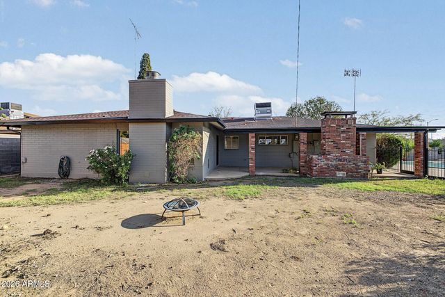 2320 W ANDERSON Avenue, Phoenix, AZ 85023
