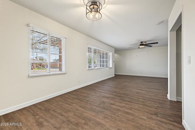 2320 W ANDERSON Avenue, Phoenix, AZ 85023