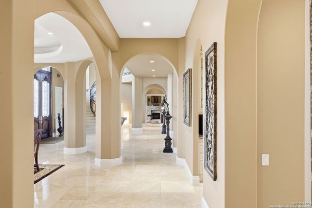 2 Admirals Way, San Antonio, TX 78257