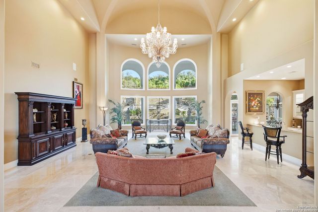 2 Admirals Way, San Antonio, TX 78257