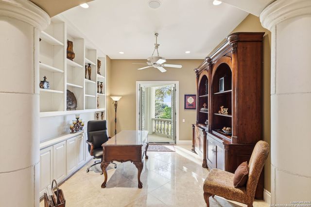 2 Admirals Way, San Antonio, TX 78257