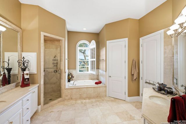 2 Admirals Way, San Antonio, TX 78257