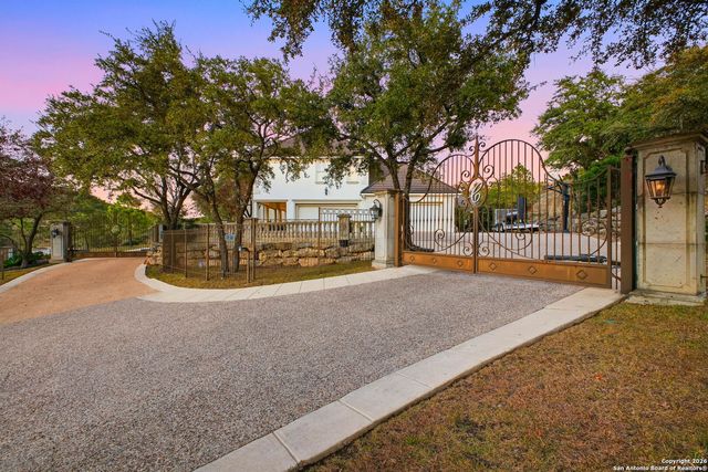 2 Admirals Way, San Antonio, TX 78257