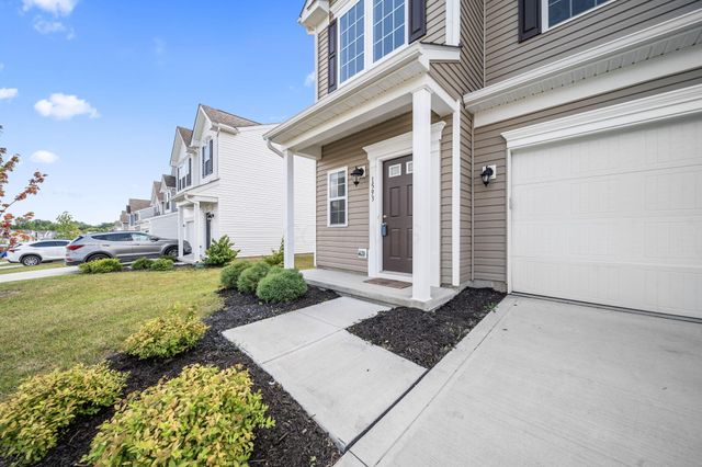 1593 Lewes Castle Drive, Grove City, OH 43123
