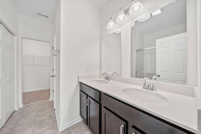 1593 Lewes Castle Drive, Grove City, OH 43123