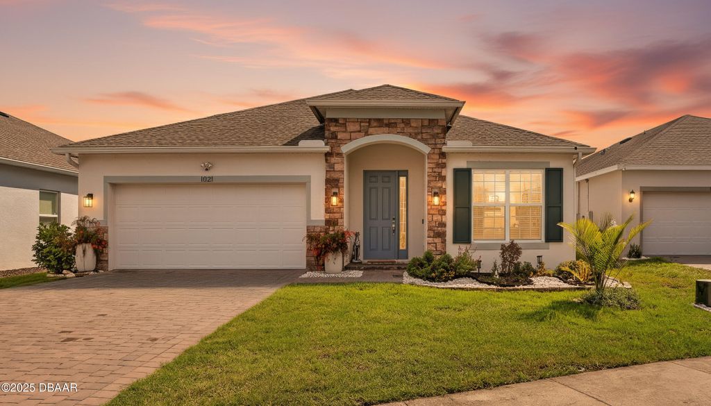 1021 Chelan Falls Drive, Deland, FL 32724