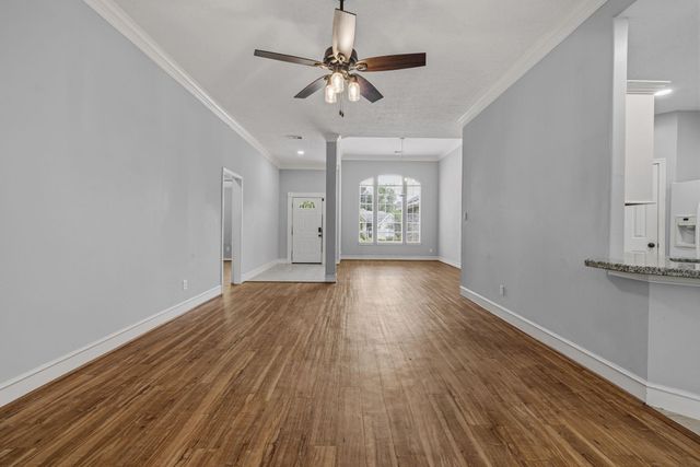 909 Katie Lane, Conroe, TX 77304