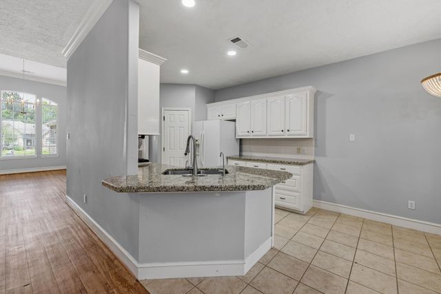 909 Katie Lane, Conroe, TX 77304