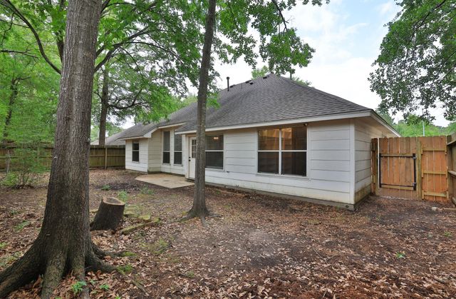 909 Katie Lane, Conroe, TX 77304