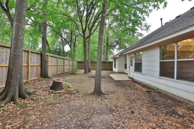 909 Katie Lane, Conroe, TX 77304