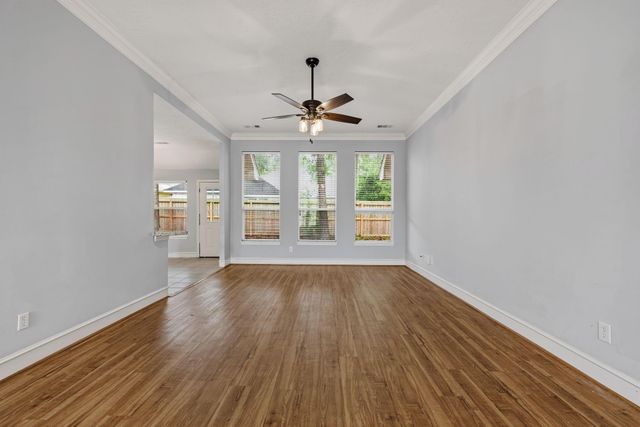 909 Katie Lane, Conroe, TX 77304