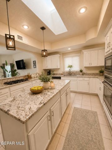 659 SARA LYNN Court, El Paso, TX 79932